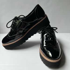 Madden Girl platform oxfords